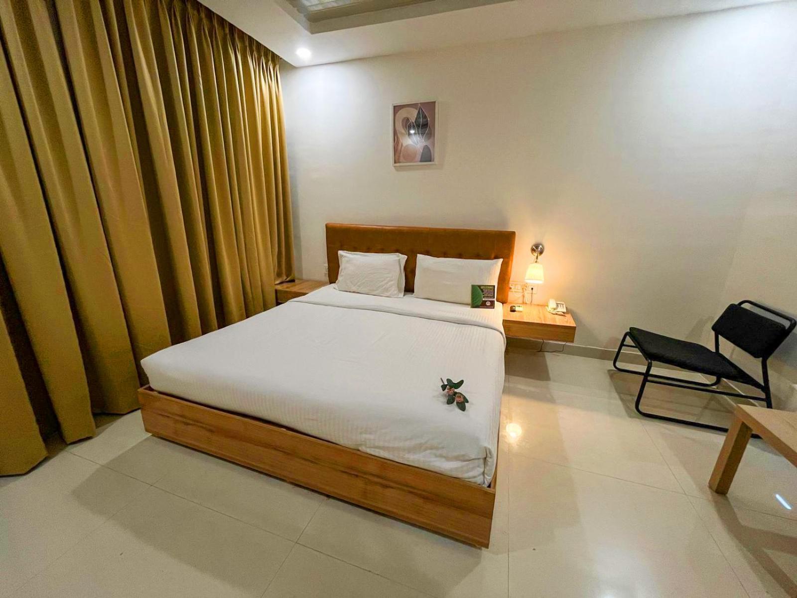 Hotel Hibiscus Tree- Bachupally 하이데라바드 외부 사진